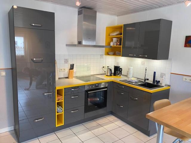 Ferienwohnung Martina Zell an der Mosel Esterno foto